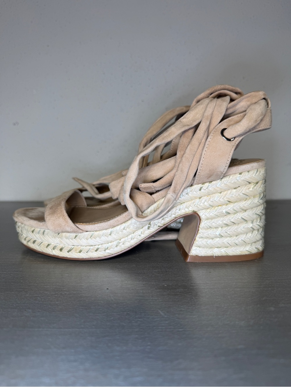 Vince Camuto Roreka Lace Up Espadrille Sandal Wedge Tortilla Suede Sz 8M RP$215 - Picture 4 of 8